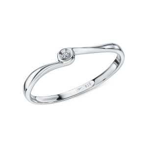 Серебряное кольцо с бриллиантами природными