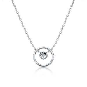 Серебряное шейное украшение с бриллиантами природными